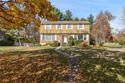 31 Boxwood Place Rye Brook NY 10573