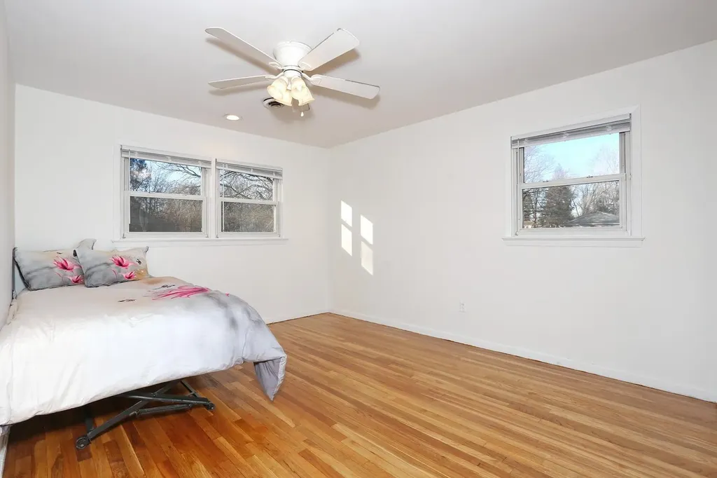 2 Anchor Road Spring Valley NY 10977