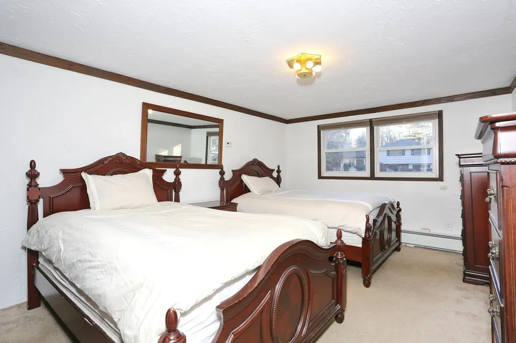 2 Anchor Road Spring Valley NY 10977