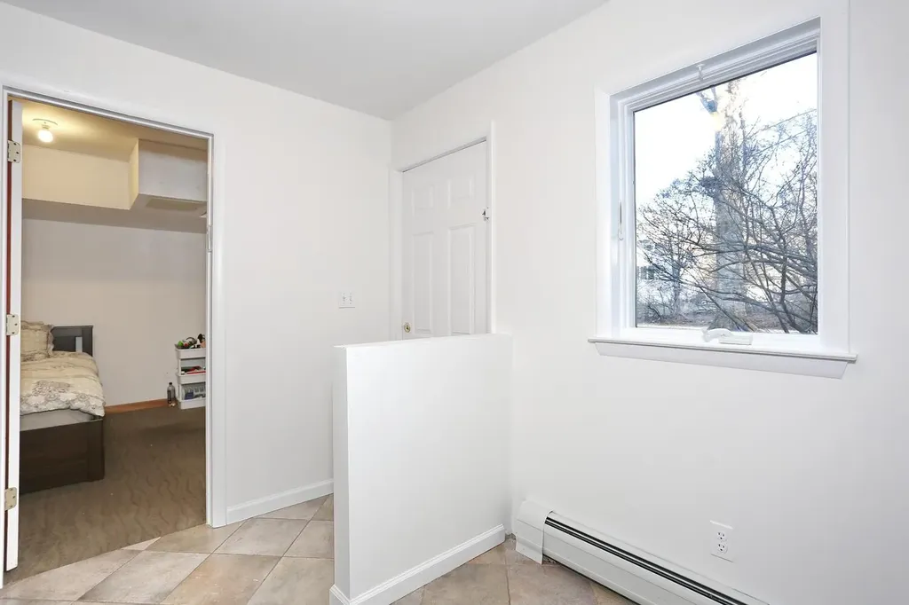 2 Anchor Road Spring Valley NY 10977