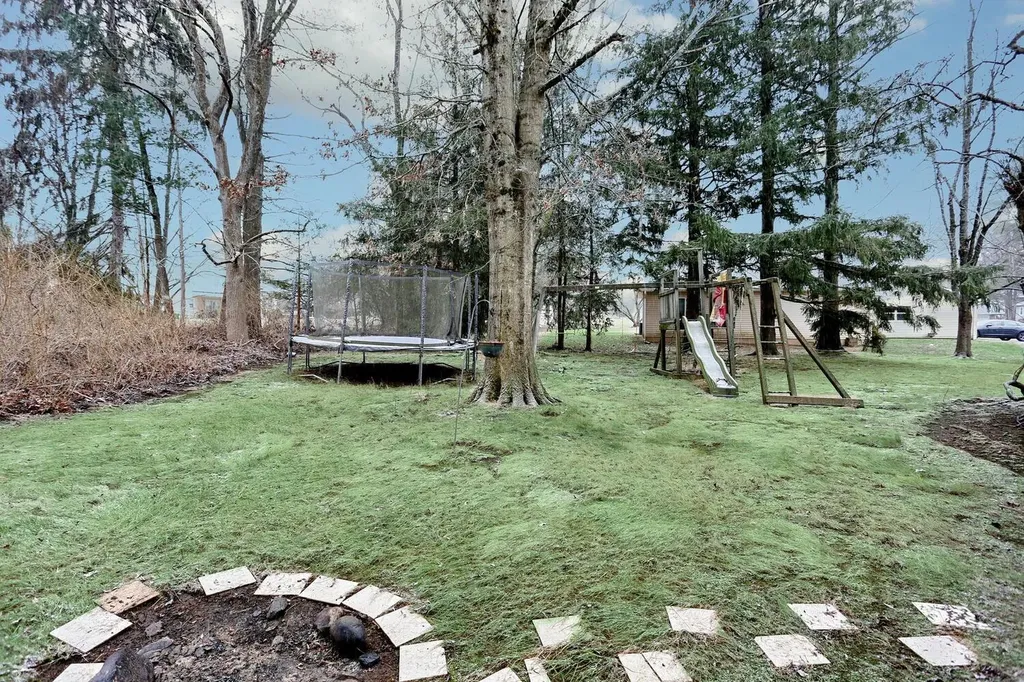 2 Anchor Road Spring Valley NY 10977