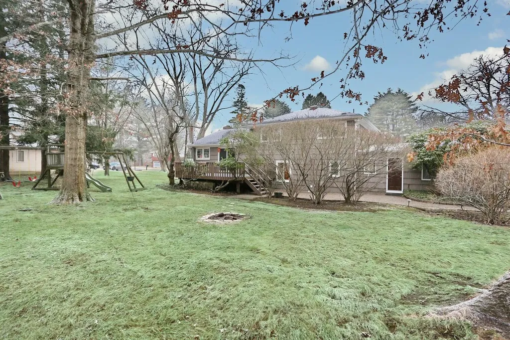 2 Anchor Road Spring Valley NY 10977