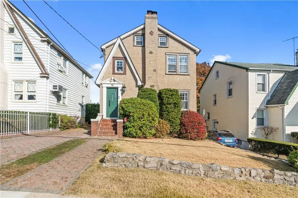 79 Onondaga Street Yonkers NY 10704