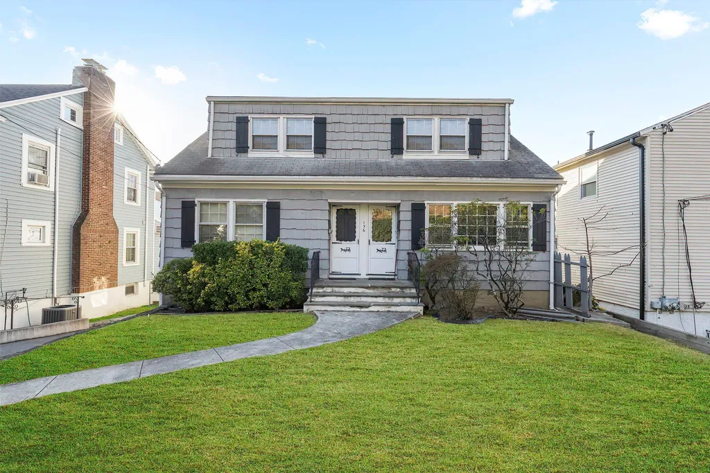 136 Nelson Avenue Harrison NY 10528