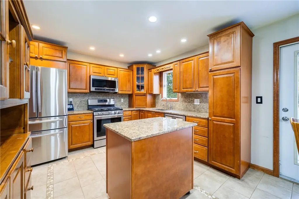 13 Beechwood Drive Goshen NY 10924