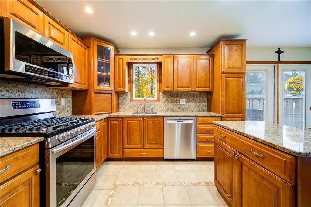 13 Beechwood Drive Goshen NY 10924