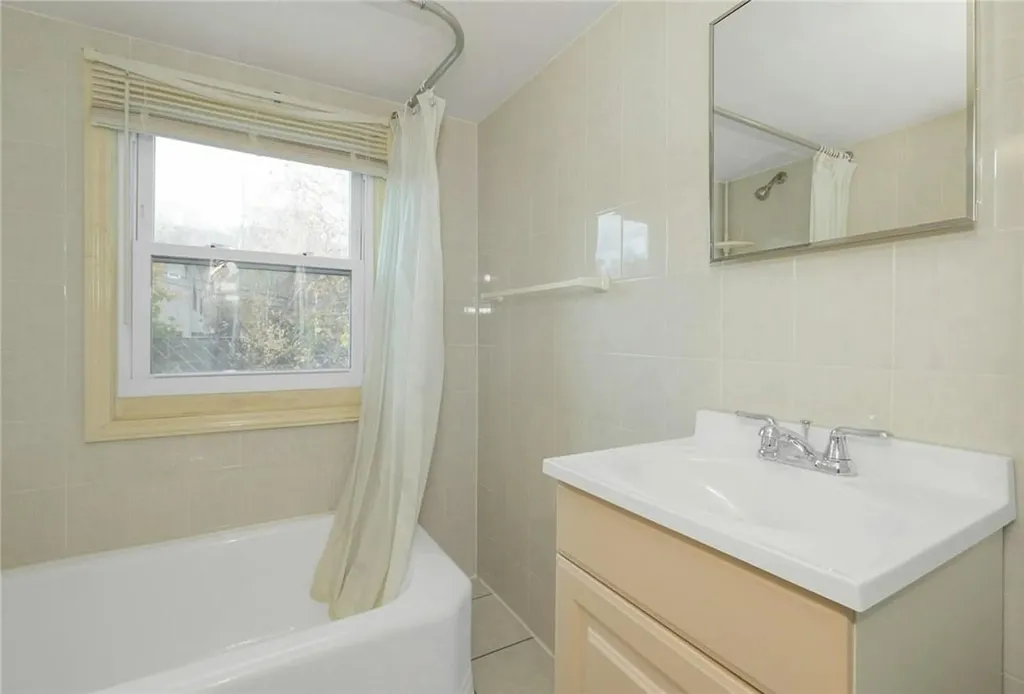 341 Helena Avenue Yonkers NY 10710
