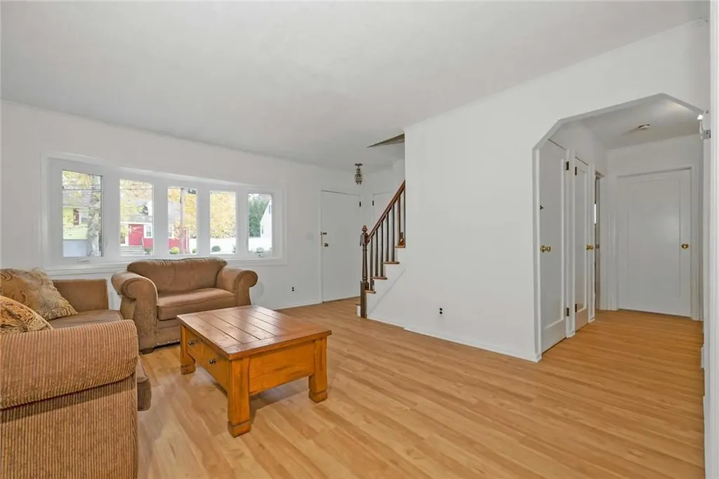 341 Helena Avenue Yonkers NY 10710