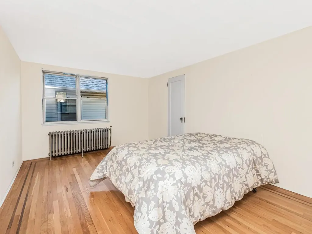 6128 Spencer Avenue Bronx NY 10471