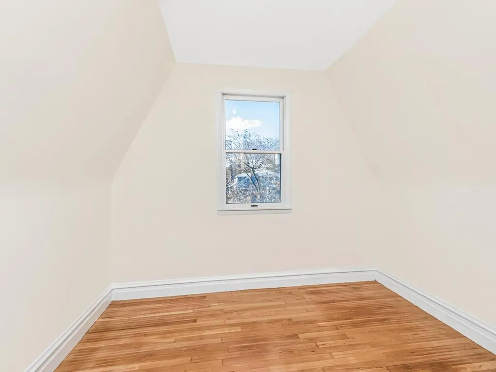6128 Spencer Avenue Bronx NY 10471