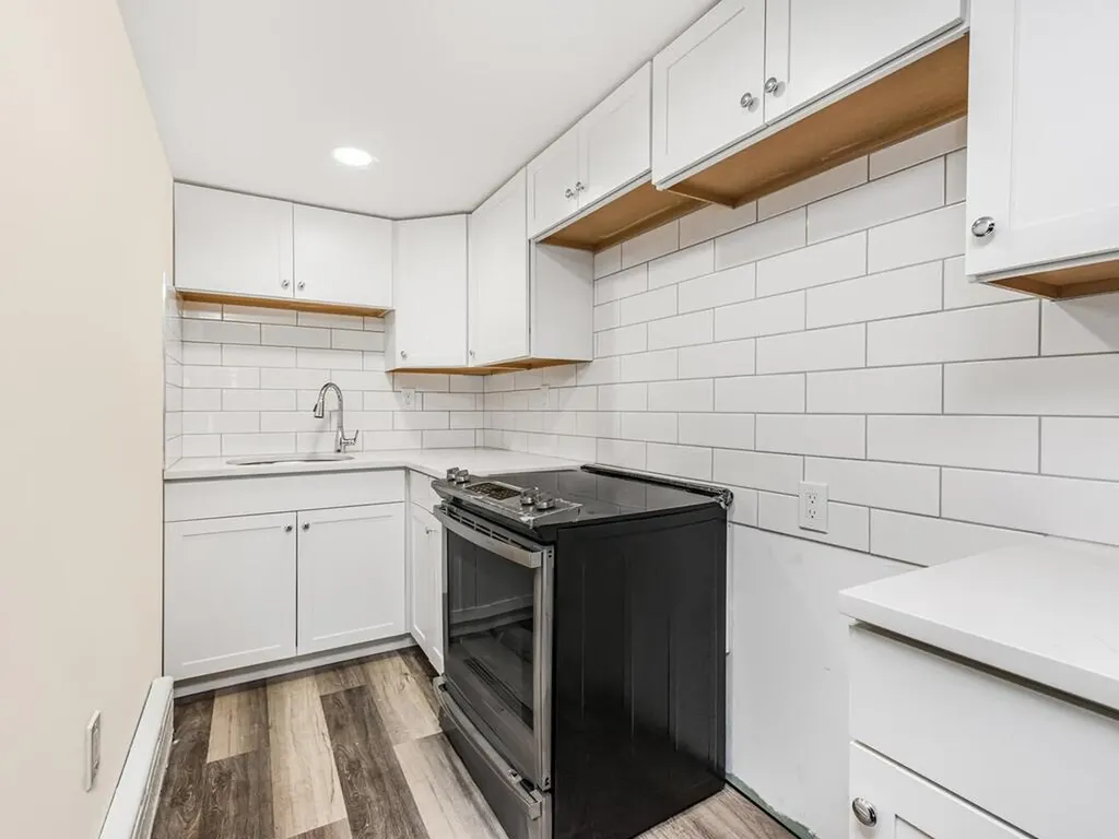 6128 Spencer Avenue Bronx NY 10471