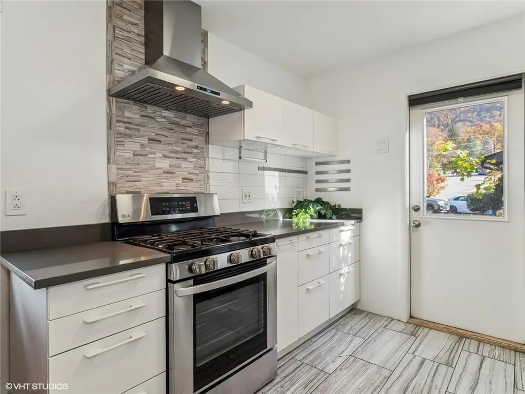 38 Crescent Drive Beacon NY 12508