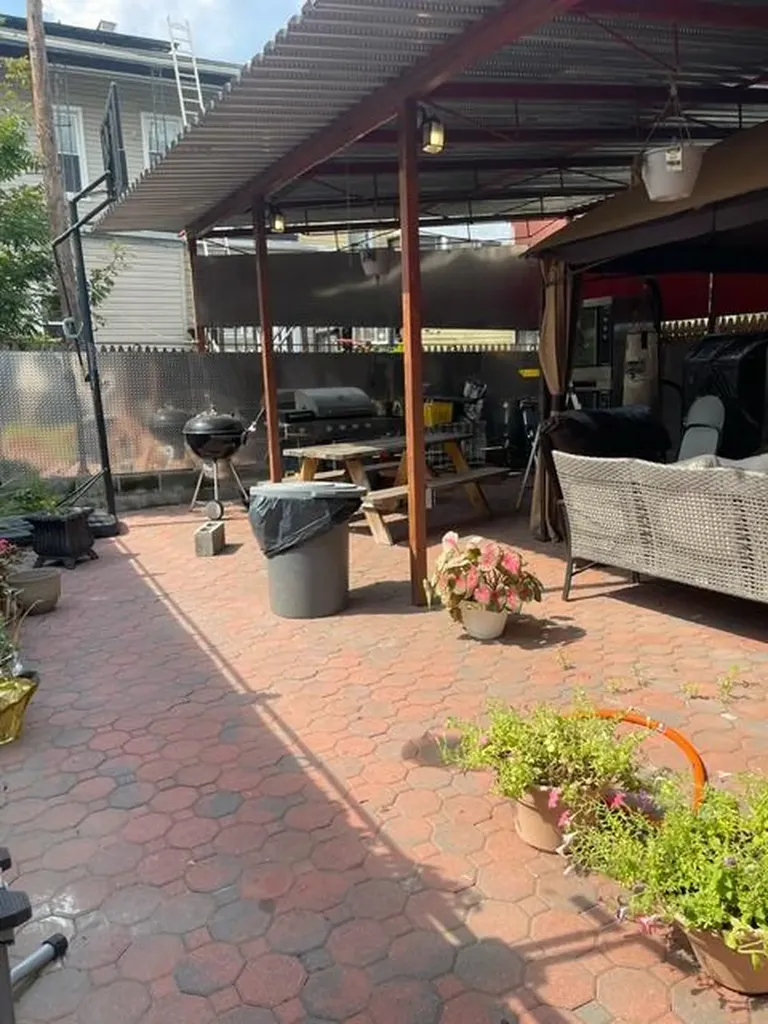 641 Baker Avenue Bronx NY 10460