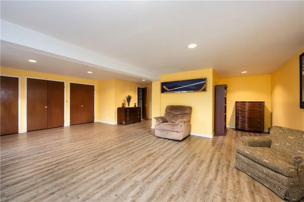 10 Stacey Lane Mahopac NY 10541