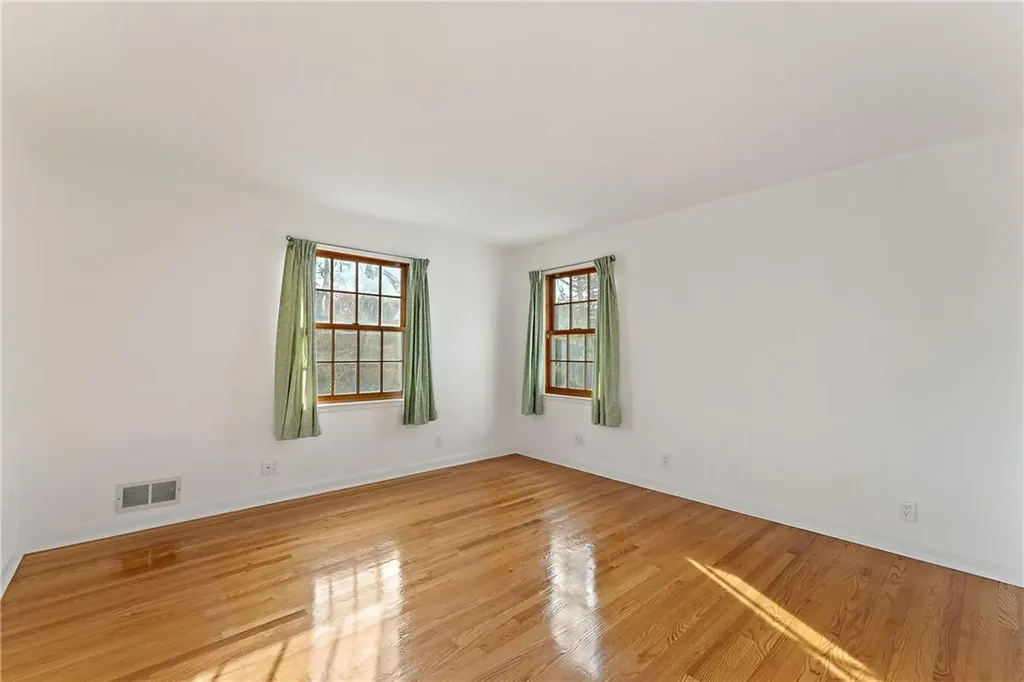51 Ogden Road Scarsdale NY 10583