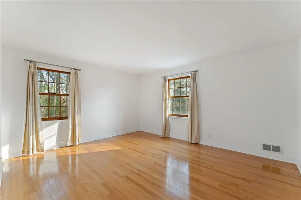 51 Ogden Road Scarsdale NY 10583