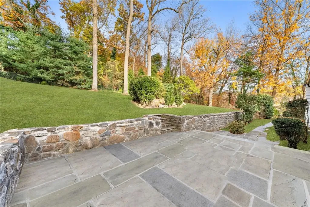 51 Ogden Road Scarsdale NY 10583