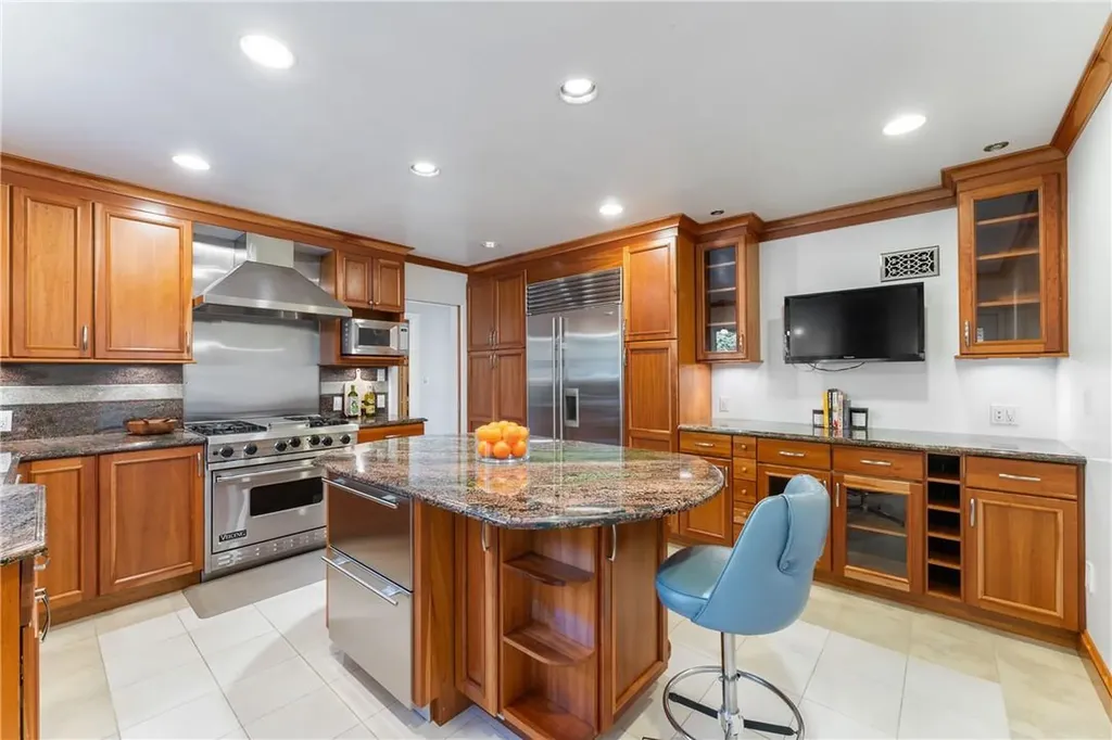 51 Ogden Road Scarsdale NY 10583