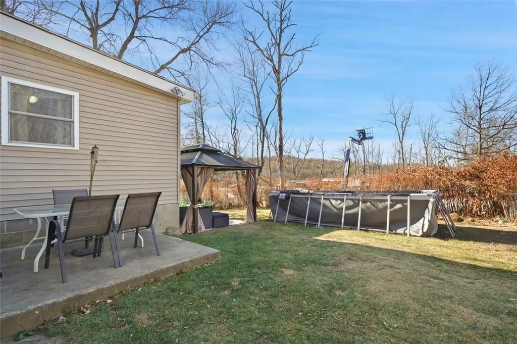 903 Jackson Avenue New Windsor NY 12553