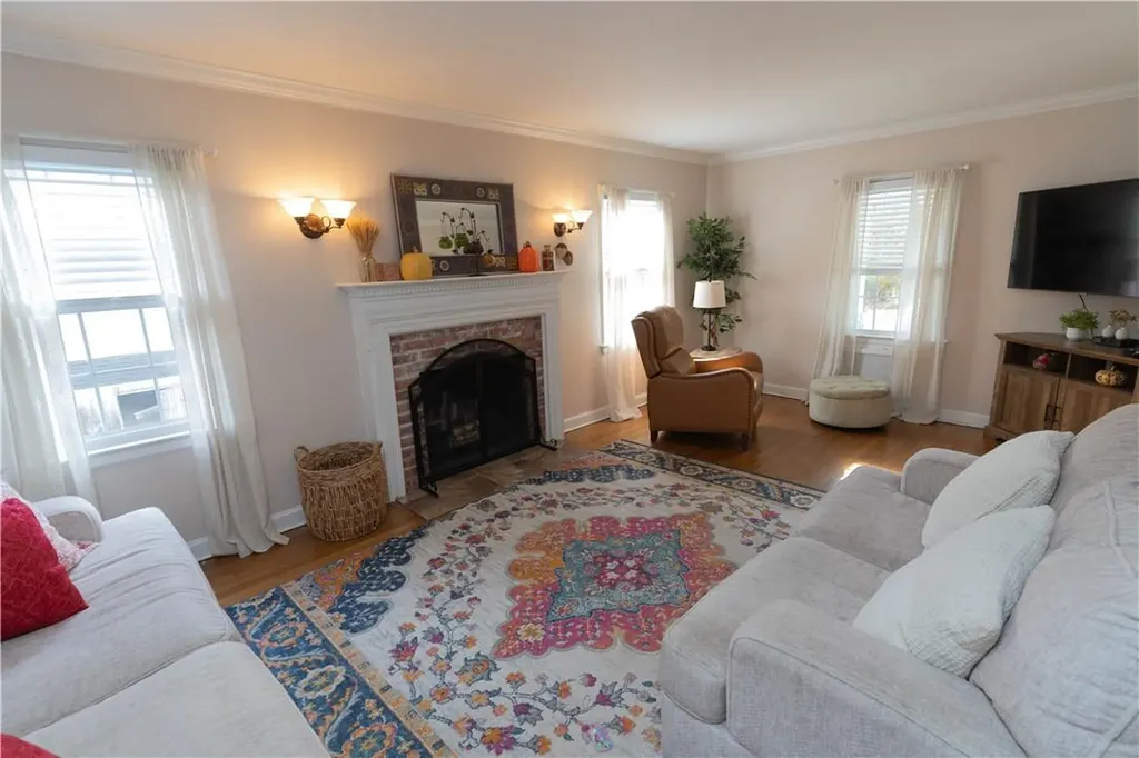 87 Interlaken Avenue New Rochelle NY 10801