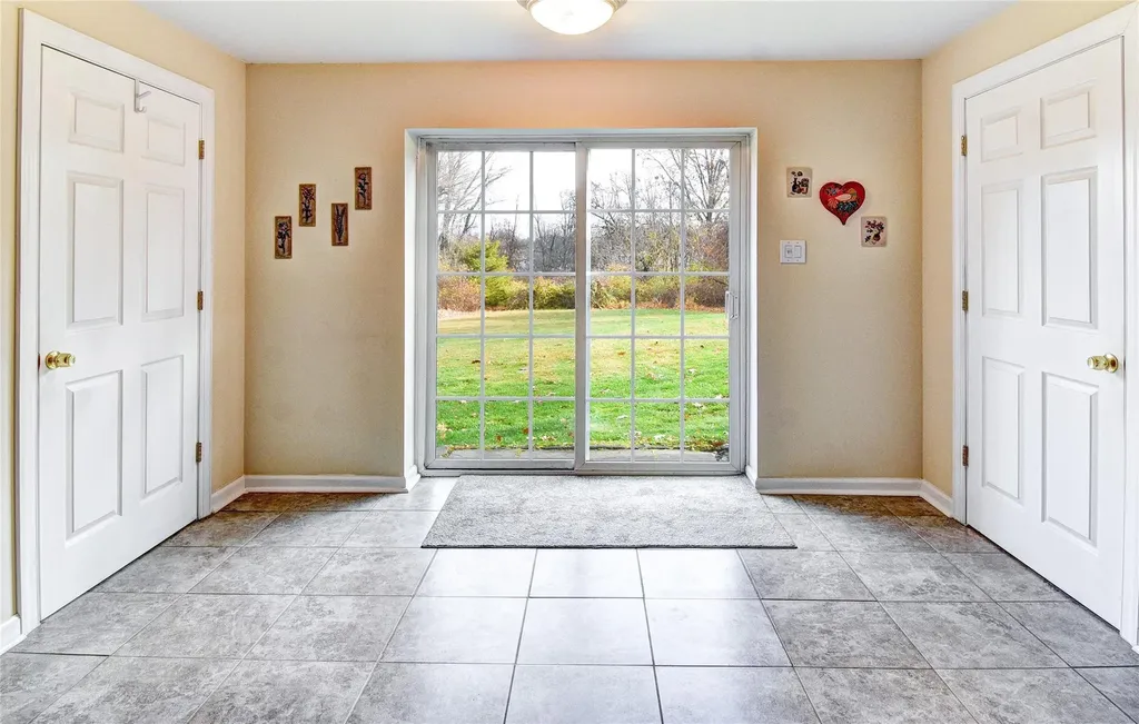 5 Orchard View Drive Marlboro NY 12542
