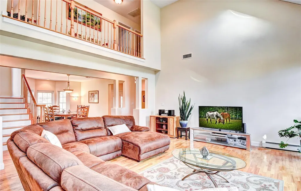 5 Orchard View Drive Marlboro NY 12542