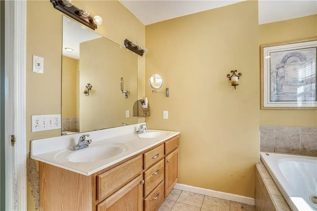 8 Benson Lane Dover Plains NY 12522