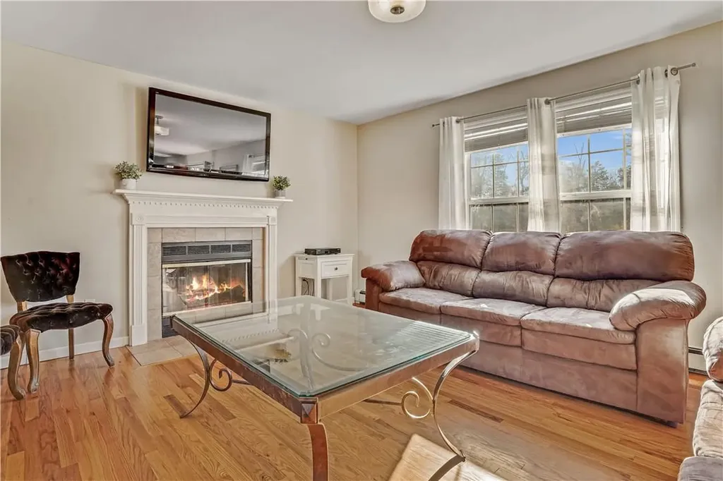 8 Benson Lane Dover Plains NY 12522