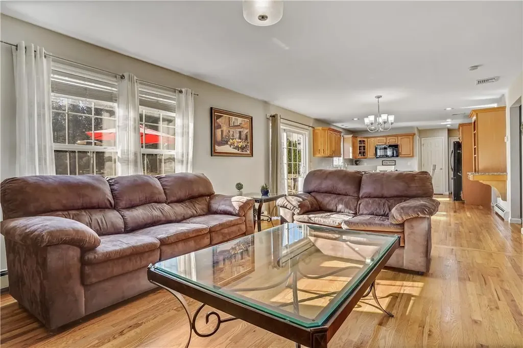 8 Benson Lane Dover Plains NY 12522