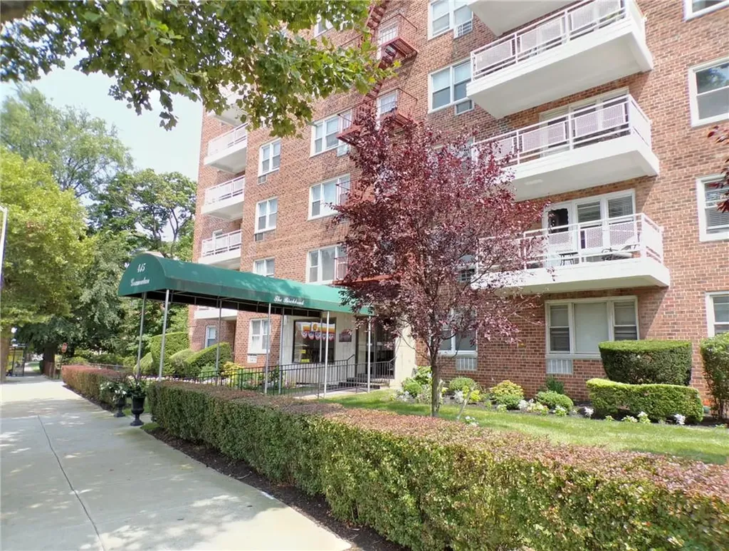 415 Gramatan Avenue Mount Vernon NY 10552