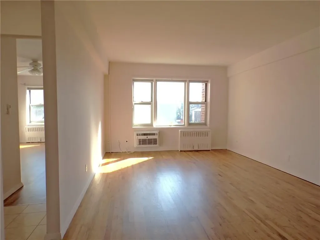 415 Gramatan Avenue Mount Vernon NY 10552
