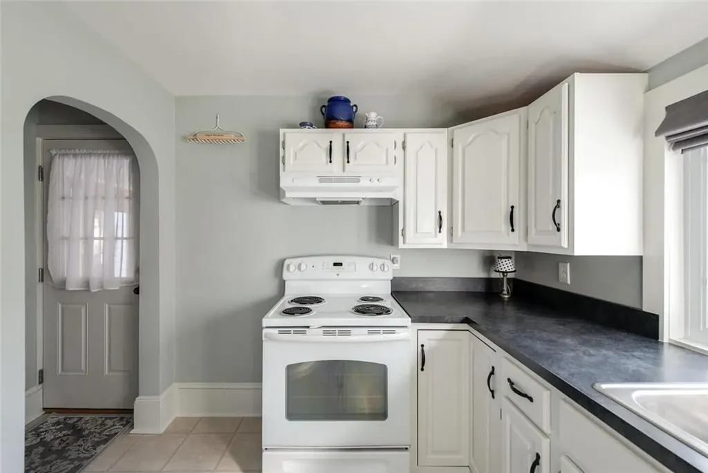 25 Schoolhouse Lane Poughkeepsie NY 12603