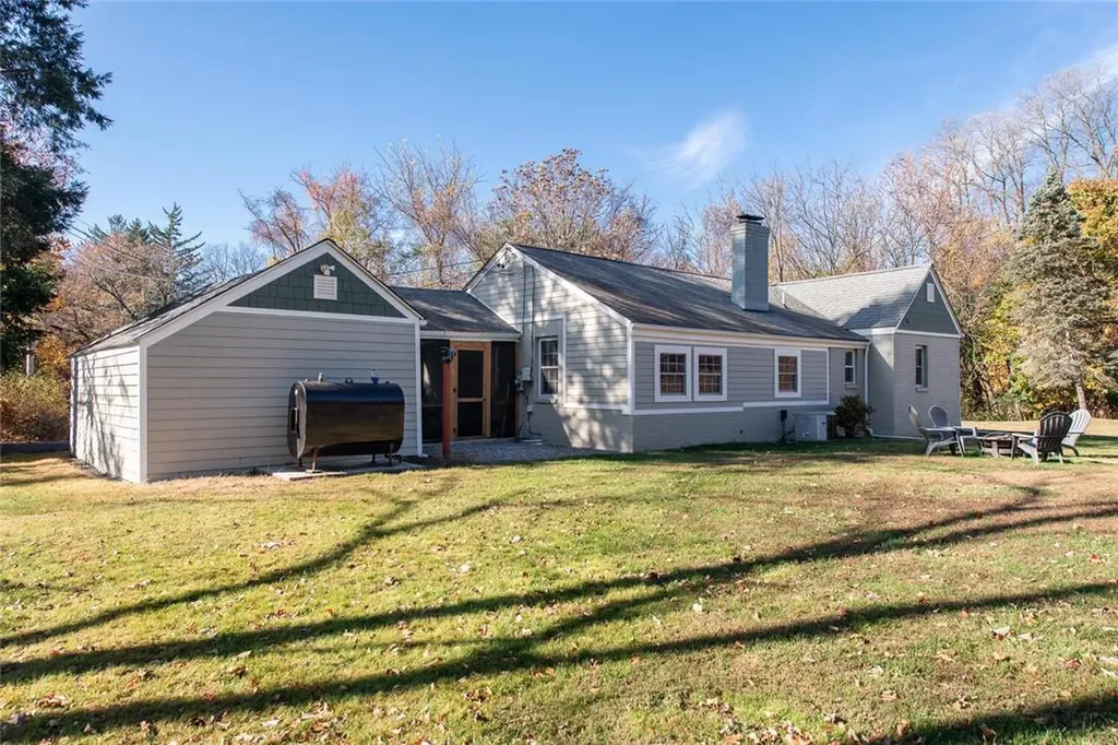 25 Schoolhouse Lane Poughkeepsie NY 12603