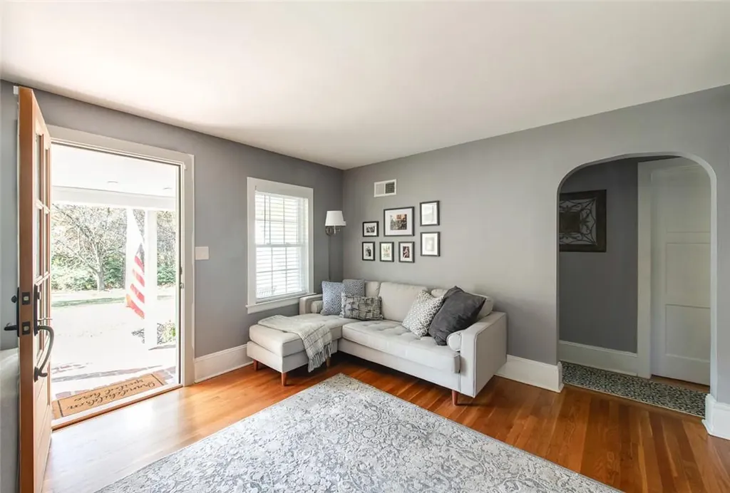 25 Schoolhouse Lane Poughkeepsie NY 12603