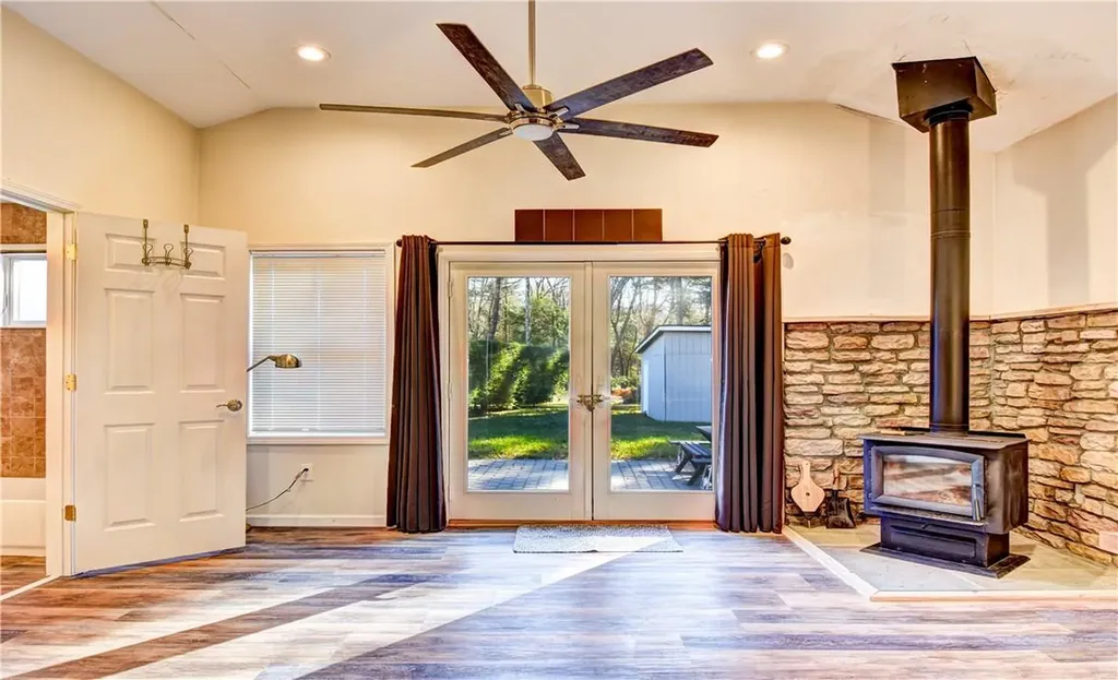 17 Smith Road Wurtsboro NY 12790