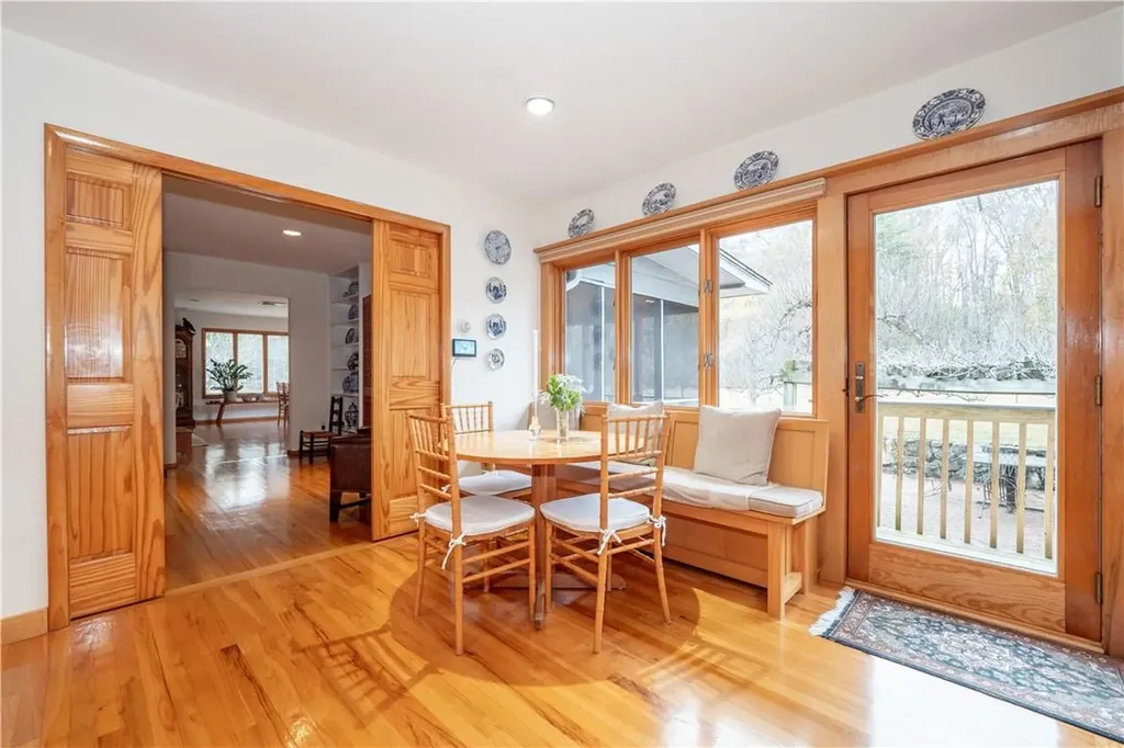 15 Lynn Road Poughkeepsie NY 12603