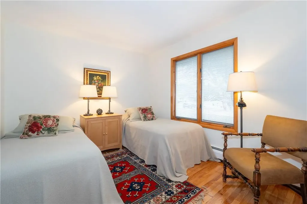 15 Lynn Road Poughkeepsie NY 12603