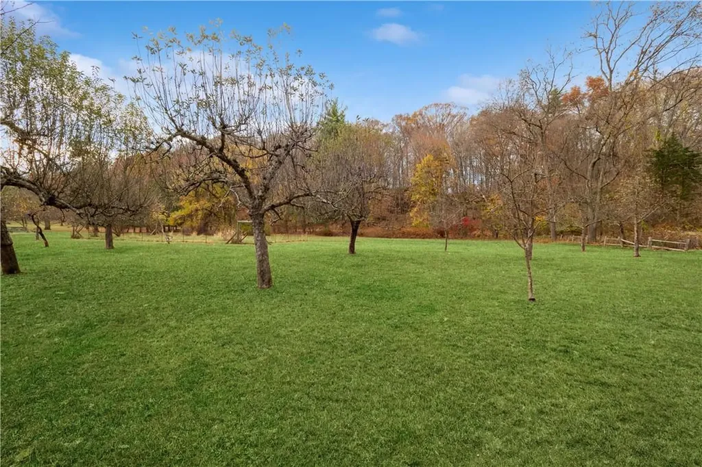 15 Lynn Road Poughkeepsie NY 12603