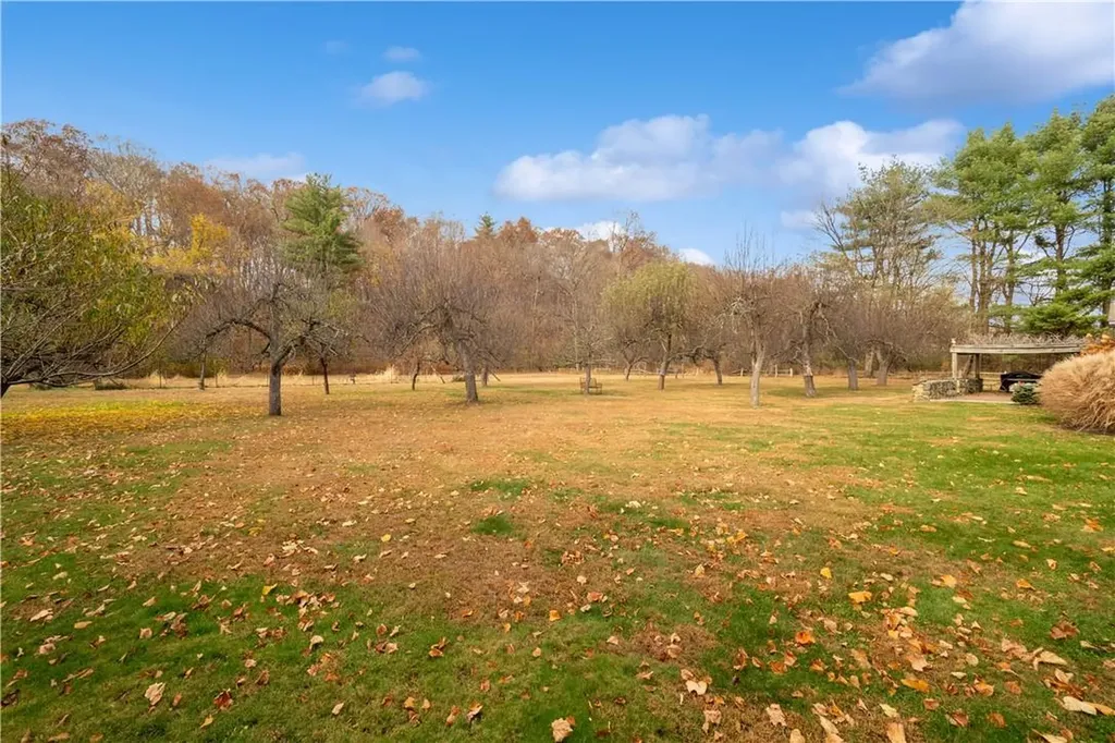 15 Lynn Road Poughkeepsie NY 12603