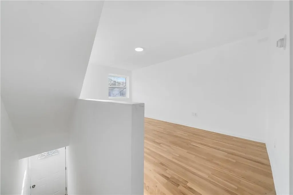 737 E 222nd Street Bronx NY 10467