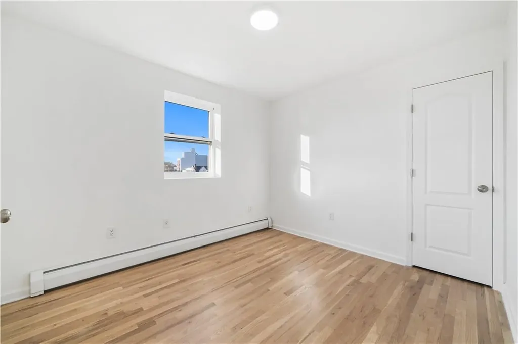 737 E 222nd Street Bronx NY 10467