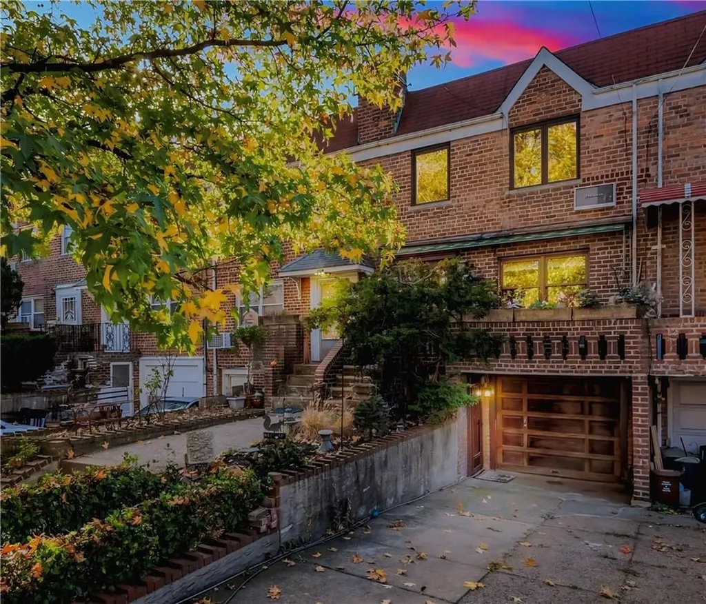 4228 196th Street Flushing NY 11358