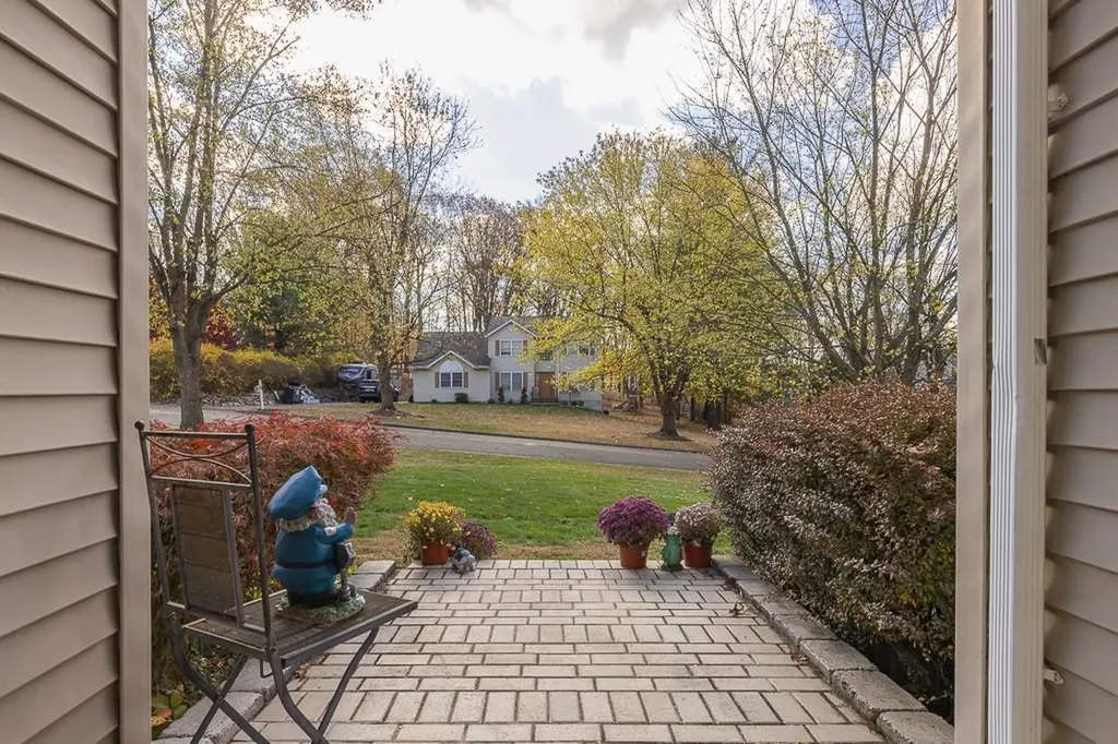 2 Lori Court Spring Valley NY 10977