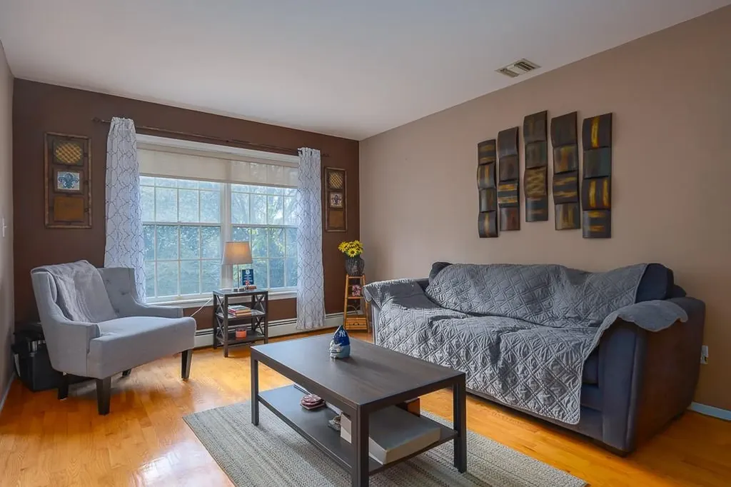 2 Lori Court Spring Valley NY 10977
