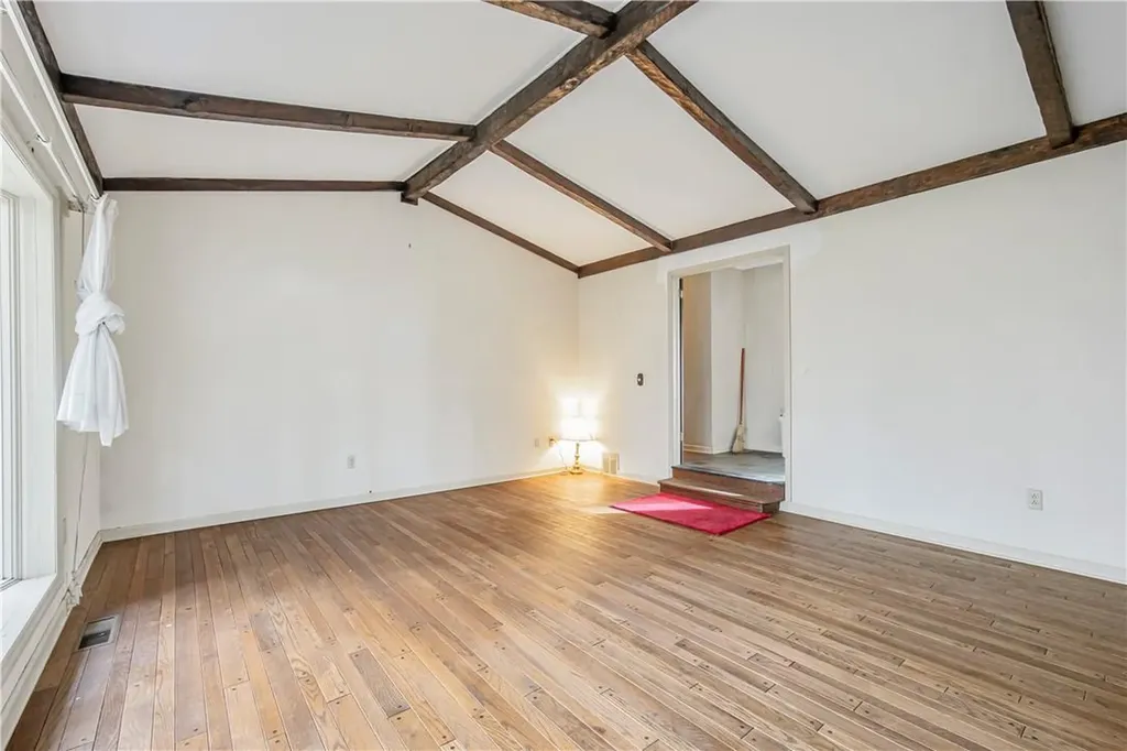 461 E Mountain Road S Cold Spring NY 10516