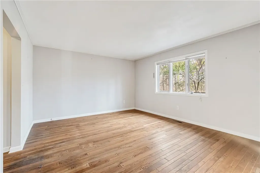 461 E Mountain Road S Cold Spring NY 10516