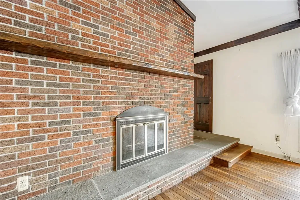 461 E Mountain Road S Cold Spring NY 10516
