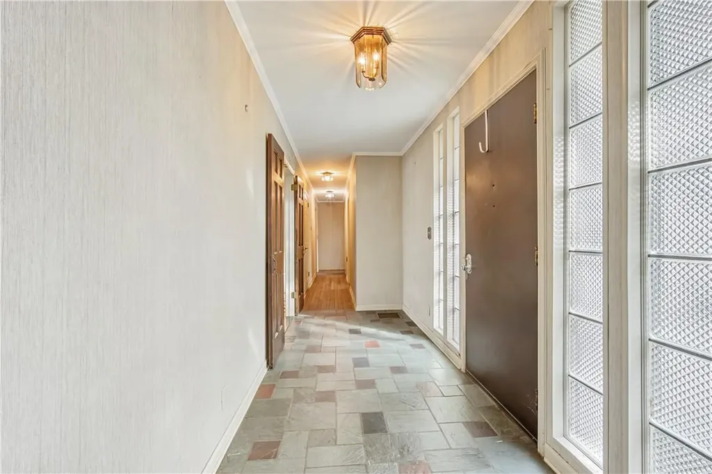 461 E Mountain Road S Cold Spring NY 10516