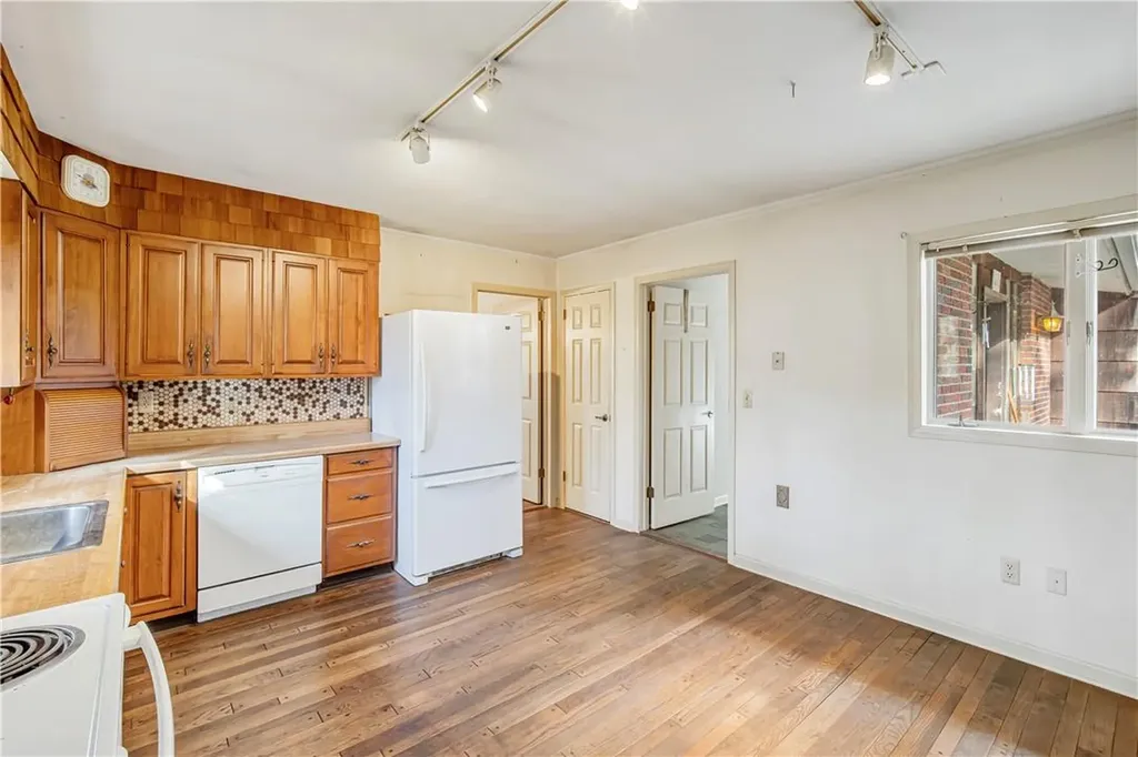 461 E Mountain Road S Cold Spring NY 10516