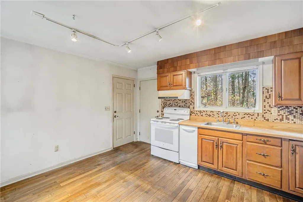 461 E Mountain Road S Cold Spring NY 10516